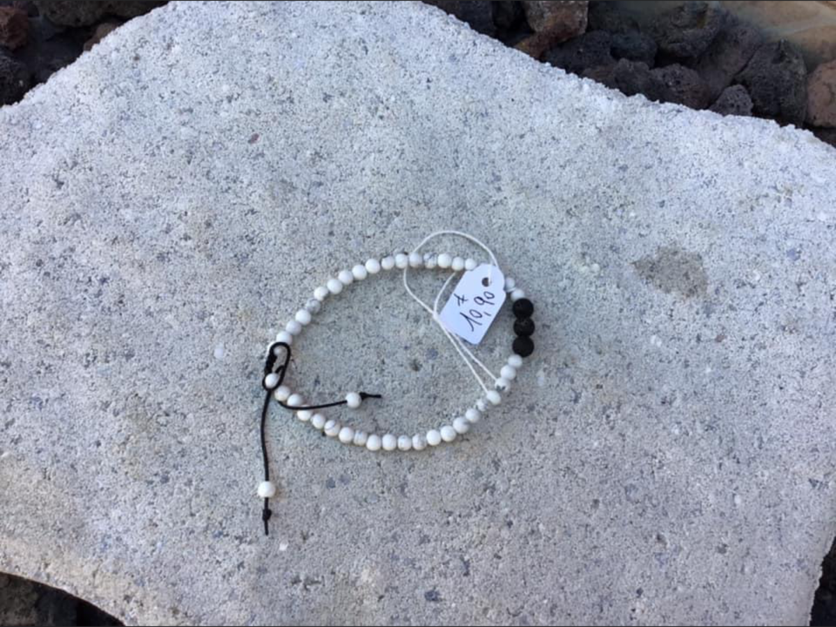 Chaînes De Chevilles - Chaîne De Cheville En Howlite Et Lave Diffuseur D’huiles Essentielles 
